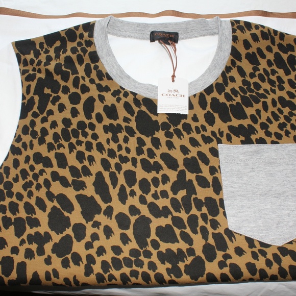 Coach Tee - Picture 7 of 8